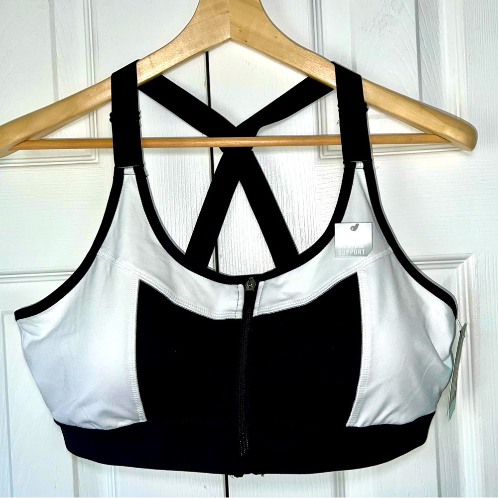 NWT DSG front close sports bra medium support Sz XL